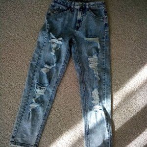 ripped mom jeans